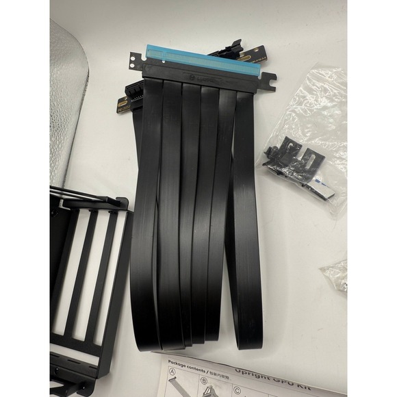 Lian Li O11DE 2X 3 Black PCIe 3.0 Upright GPU Kit for O11 Dynamic EVO - Picture 7 of 7